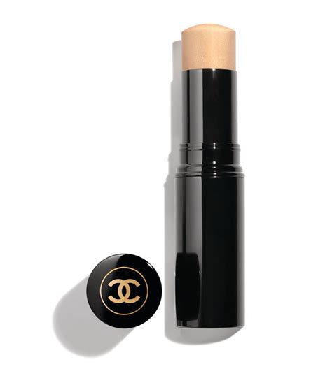 chanel highlighter stick.